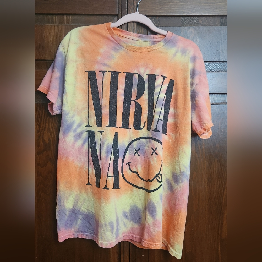 Men's large nirvana tee shirt